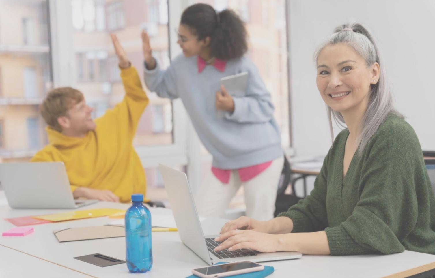 Espacio de trabajo profesional donde desarrollamos estrategias financieras personalizadas